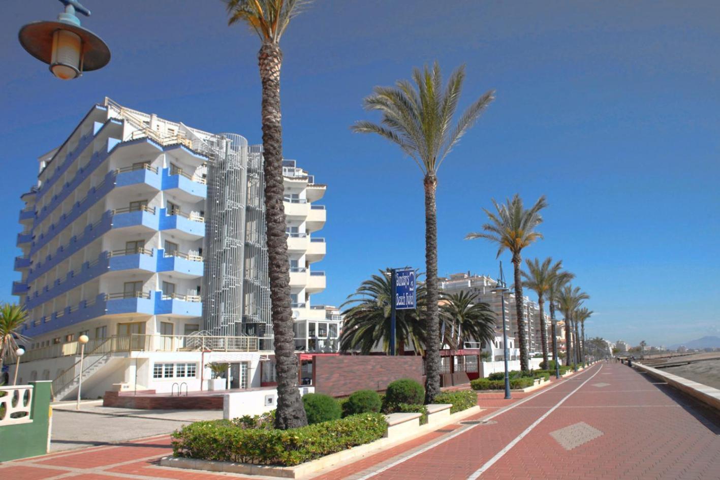 Sunday'S Beach Peniscola Bagian luar foto