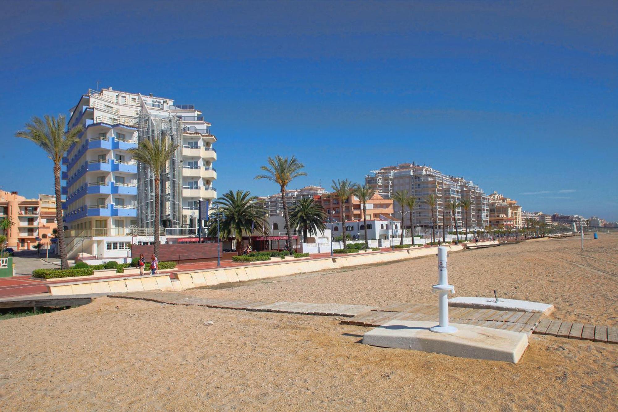 Sunday'S Beach Peniscola Bagian luar foto