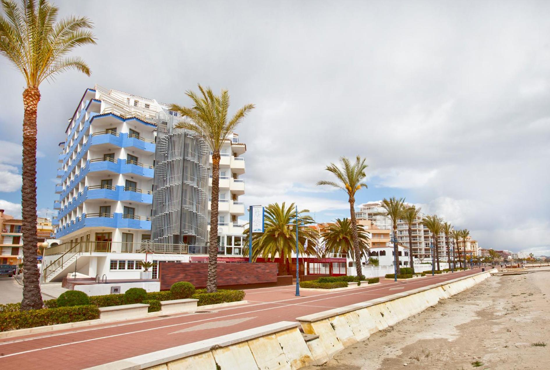 Sunday'S Beach Peniscola Bagian luar foto